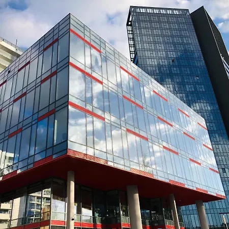 Piper Dworzec&targi Apartament