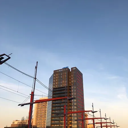 Piper Dworzec & Targi Apartment *