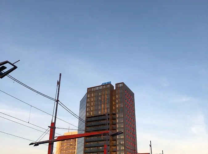 Piper Dworzec&targi Apartament *