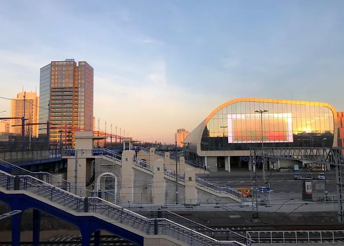 شقة Piper Dworzec & Targi بوزنان