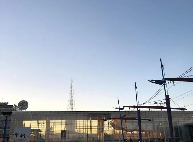 Piper Dworzec & Targi شقة بوزنان